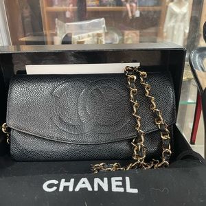 CHANEL Textured Black Crossbody Bag with Gold Chain